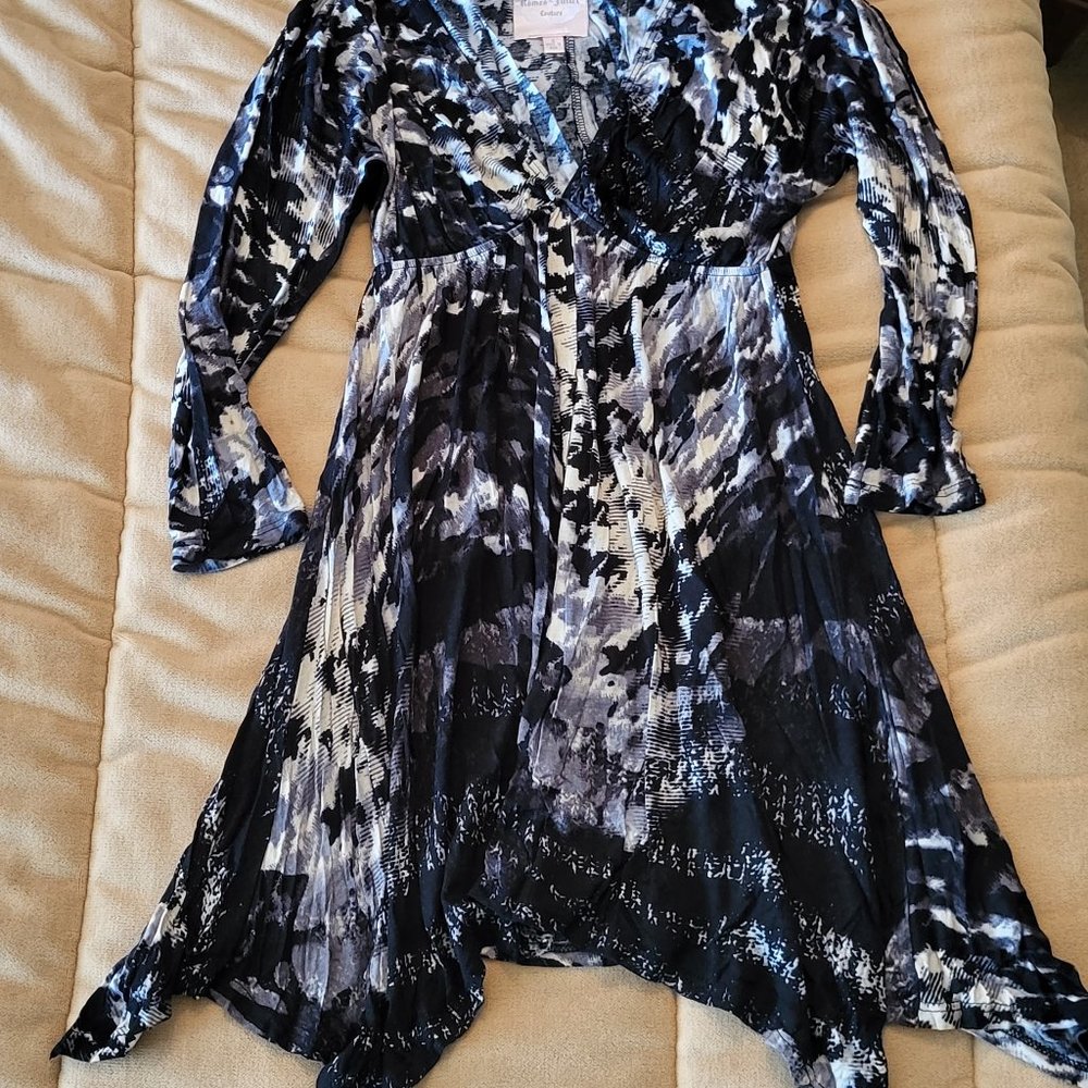 Romeo & Juliet Couture Dress Handkerchief Hem